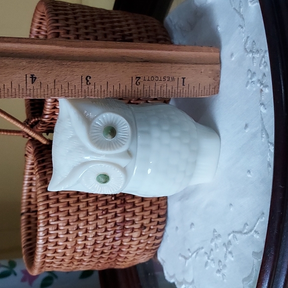 Owl bottle 🦉Avon perfume vintage Collectible green eyedbmilk glass 70s retro - Picture 12 of 13